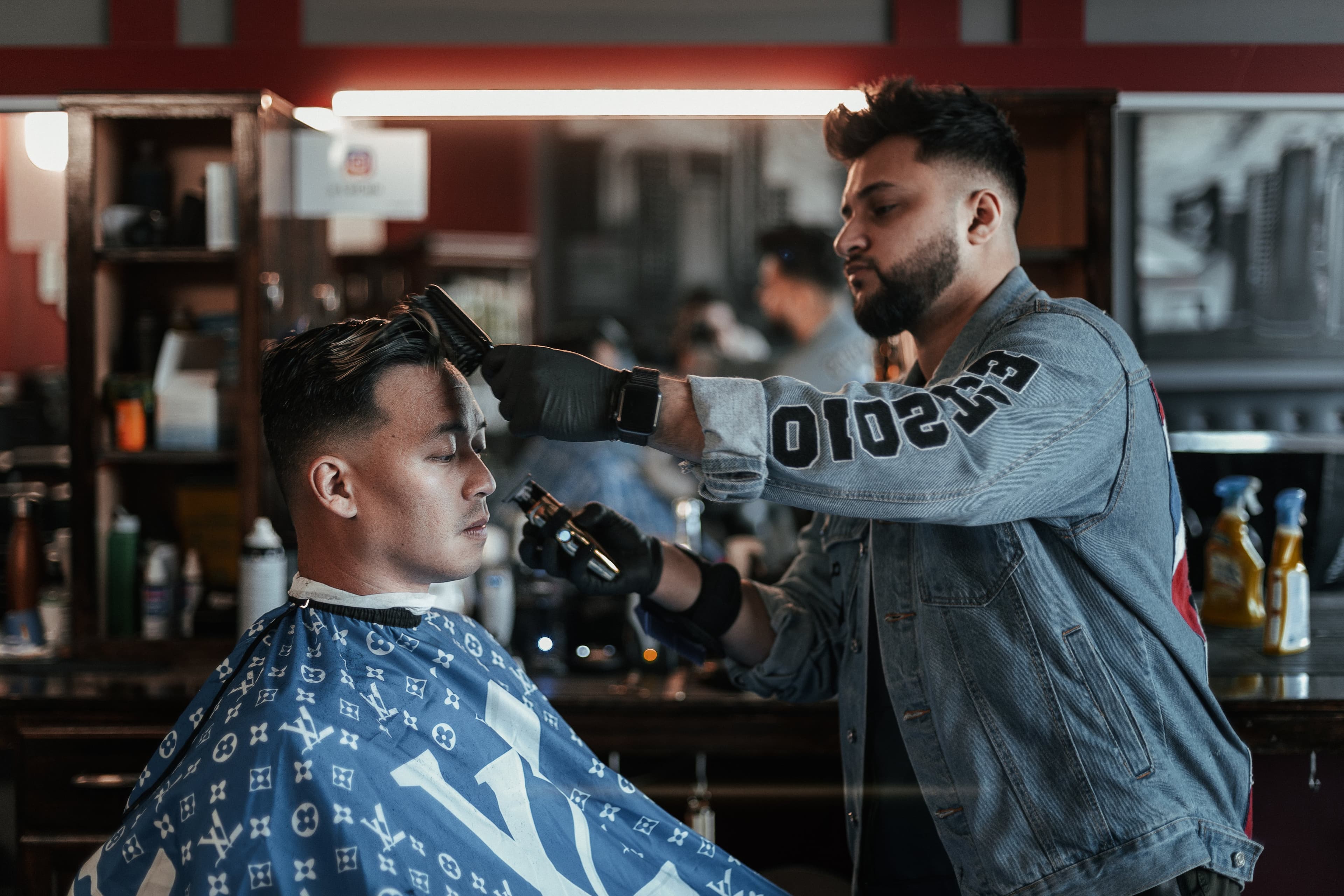 Atendimento premium em barbearia